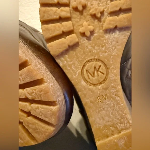 Michael Kors Boots Rory Brown Boots , Size 8 — NWOT! - Picture 13 of 16